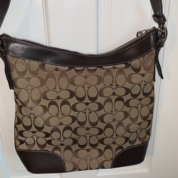 Vintage Coach Crossbody bag - Picture 4 of 16